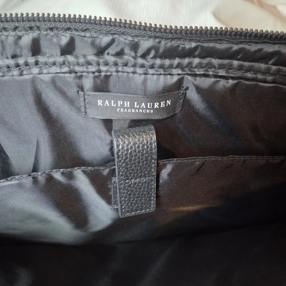 RALPH LAUREN fragances Black Leather Men's Bag. - Picture 2 of 8